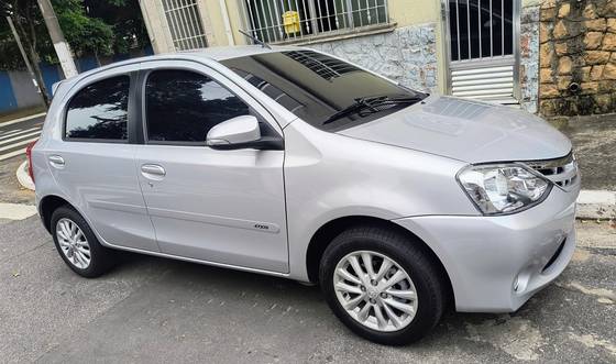 TOYOTA ETIOS 1.5 XLS 16V FLEX 4P MANUAL
